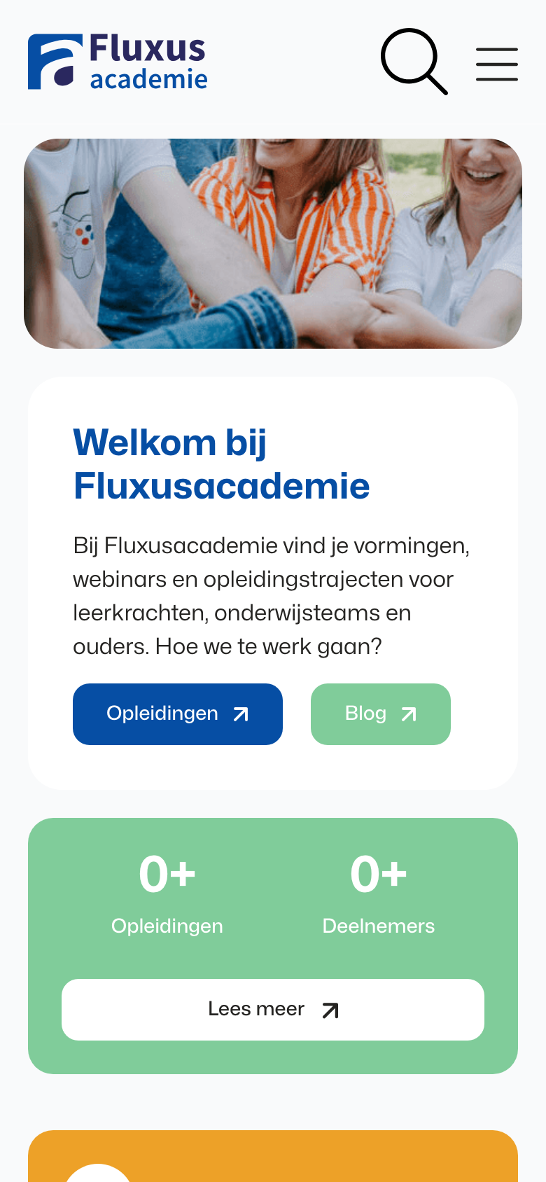 Fluxusacademie home page on a phone