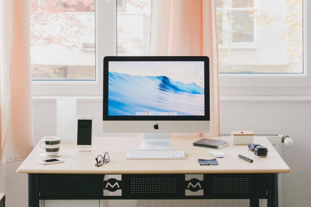 Contact Webler: a quiet desk at the studio